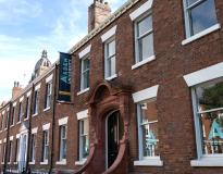 Arden University, UK Others(6)