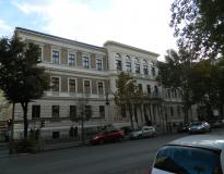 Budapest University of Economics and Business Others(3)