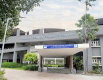 Indukaka Ipcowala College of Pharmacy Campus Building(3)