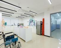 Emversity School of Hospitality and Allied Health Sciences, Indiranagar Labs(1)