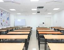 Akemi Business School Classroom(2)