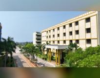 Brilliant Grammar School Educational Society's Group of Institutions Campus Building(3)