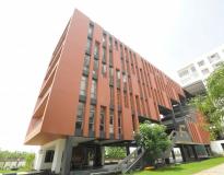 Crescent School of Business Campus Building