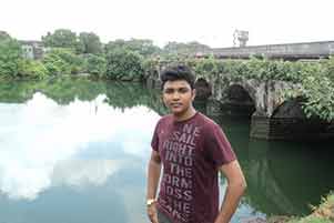 CAT 2013 topper: Abhinav Jain loves to party and watch sitcoms