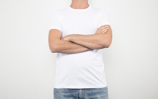 How to crack GD-PI: Correct body language and etiquettes