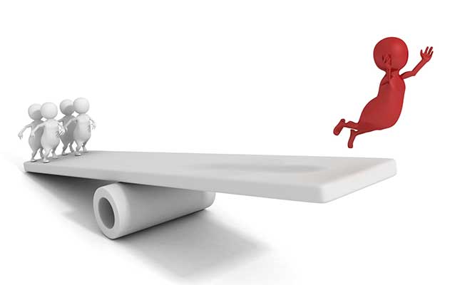 Shiksha Opinion: Disparity between MBA and non-MBA interns - why?