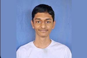 JEE Main 2014 Results: Topper Pramod Vakacharla loves crime fiction & playing volleyball