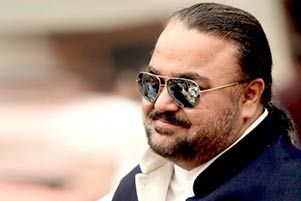 Famous Indian fashion designers and how they made it big - Part 1