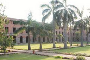 DU Admissions 2014: Top 5 Science Colleges