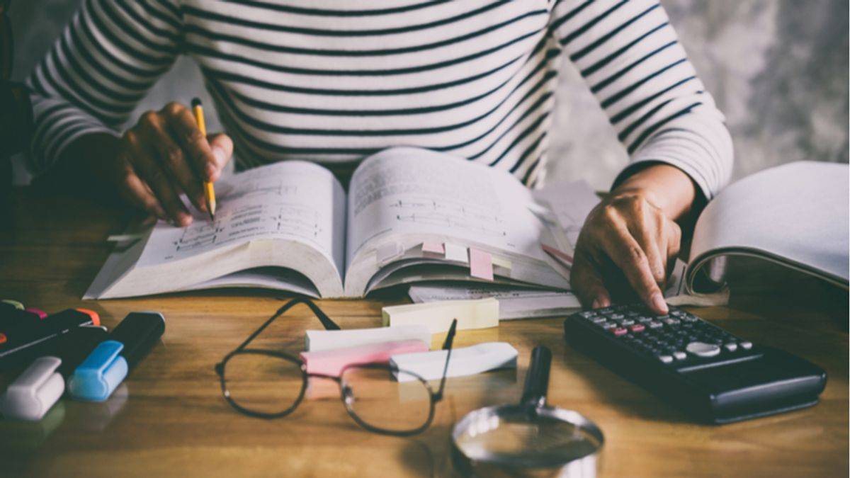 JEE-Main-2022-June-25-Question-Paper-Answer-Key-Solution