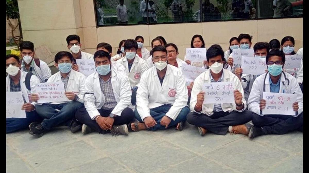 AIIMS Bathinda: PG students protest after being told that their course is not approved