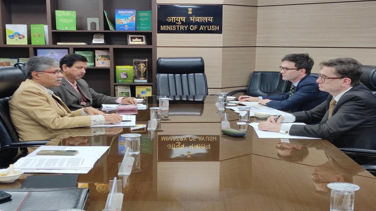 MoA, NZ officials met to discuss cooperation in education, research in traditional medicine