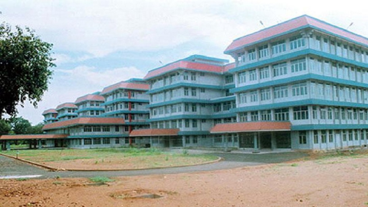 DME Kerala appoints three-member committee to probe alleged forgery of birth certificate 