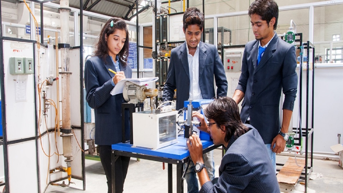 AICTE Admission Window for Working Professionals To Close Tomorrow, Get Details Here 