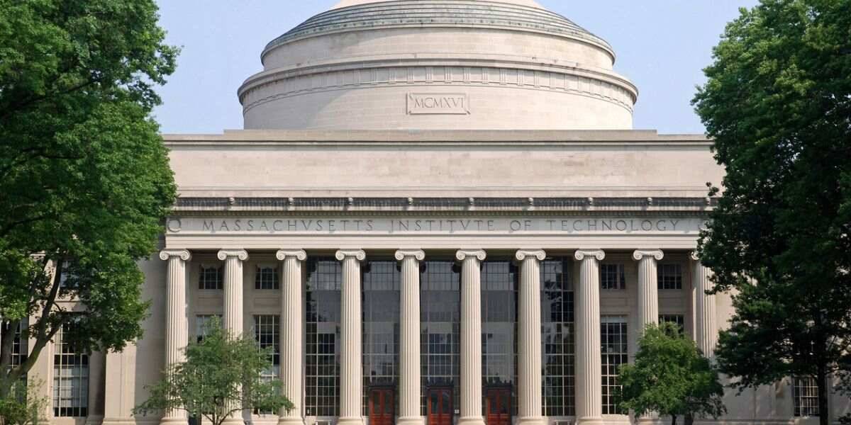 Massachusetts Institute of Technology (MIT)