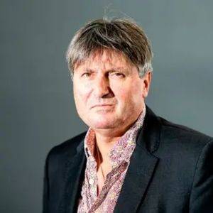 Simon Armitage