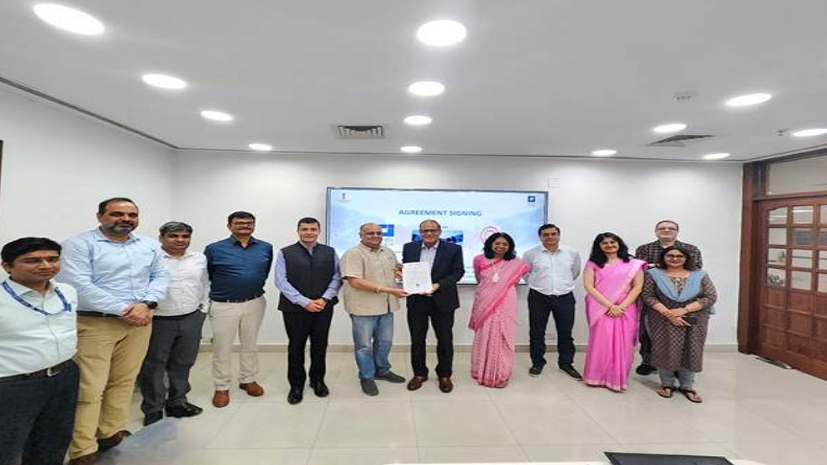 IIT Delhi Partners with C-DOT