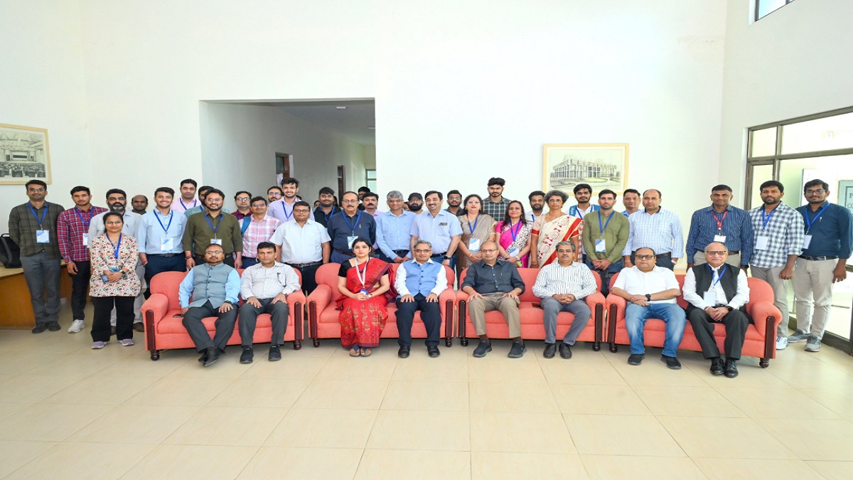 IIT Kanpur Sets Up Advanced EMI/EMC and Electrical Safety Test Facility