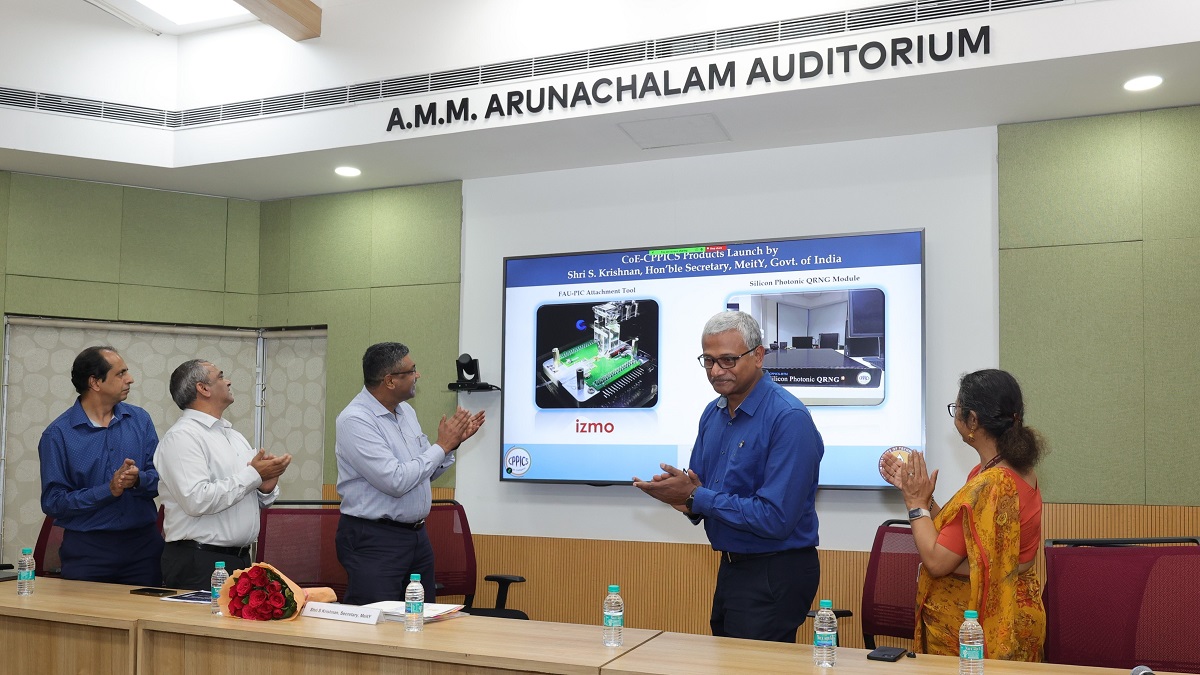 IIT Madras Unveils Indigenous Silicon Photonics Products