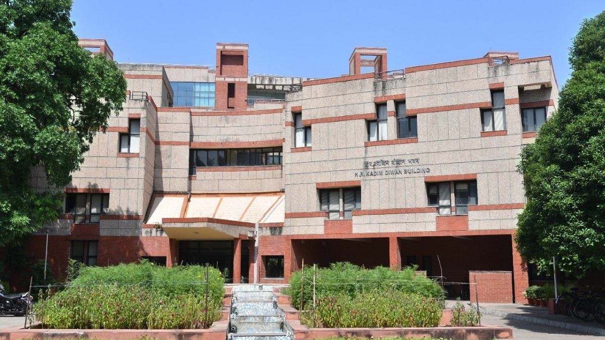 IIT Kanpur’s C3iHub Opens Application for Cybersecurity Startup Incubation Program