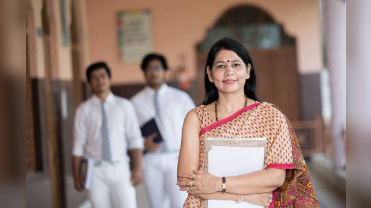 How to Become a Professor in India