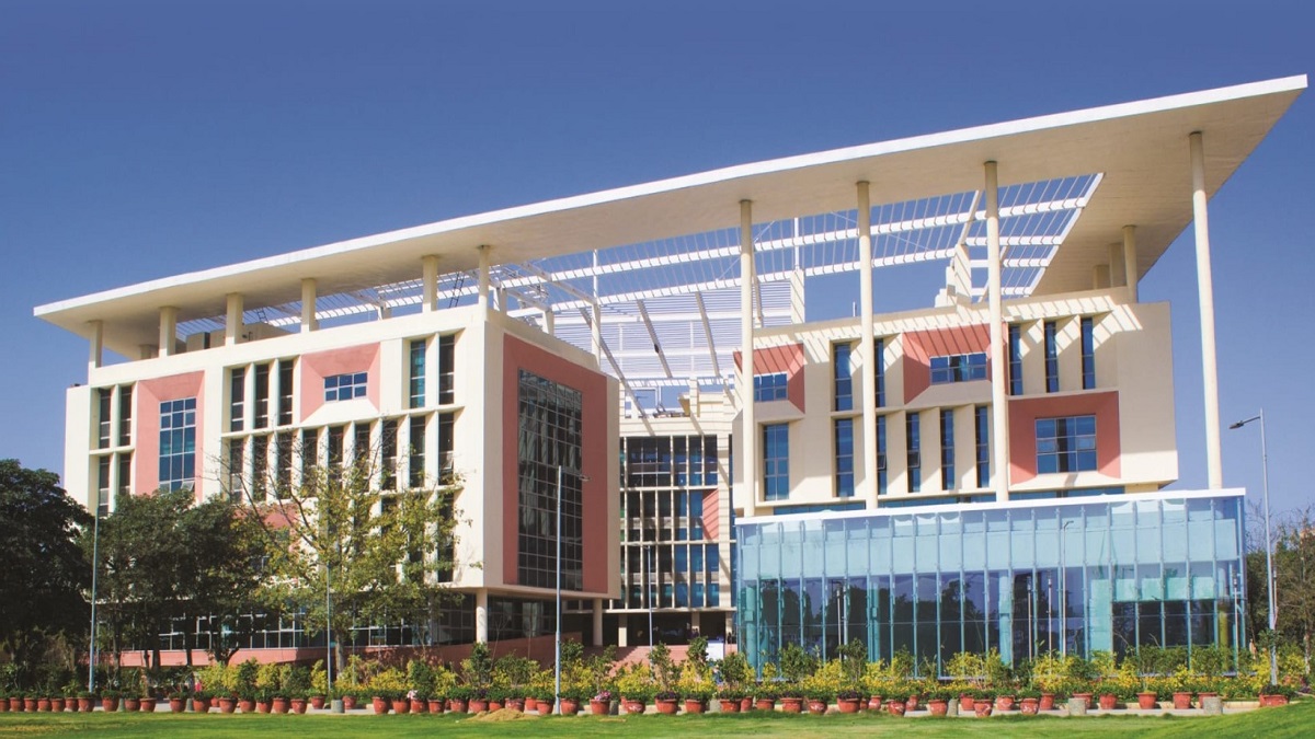BML Munjal University Reports 90% Placements for BTech & MBA