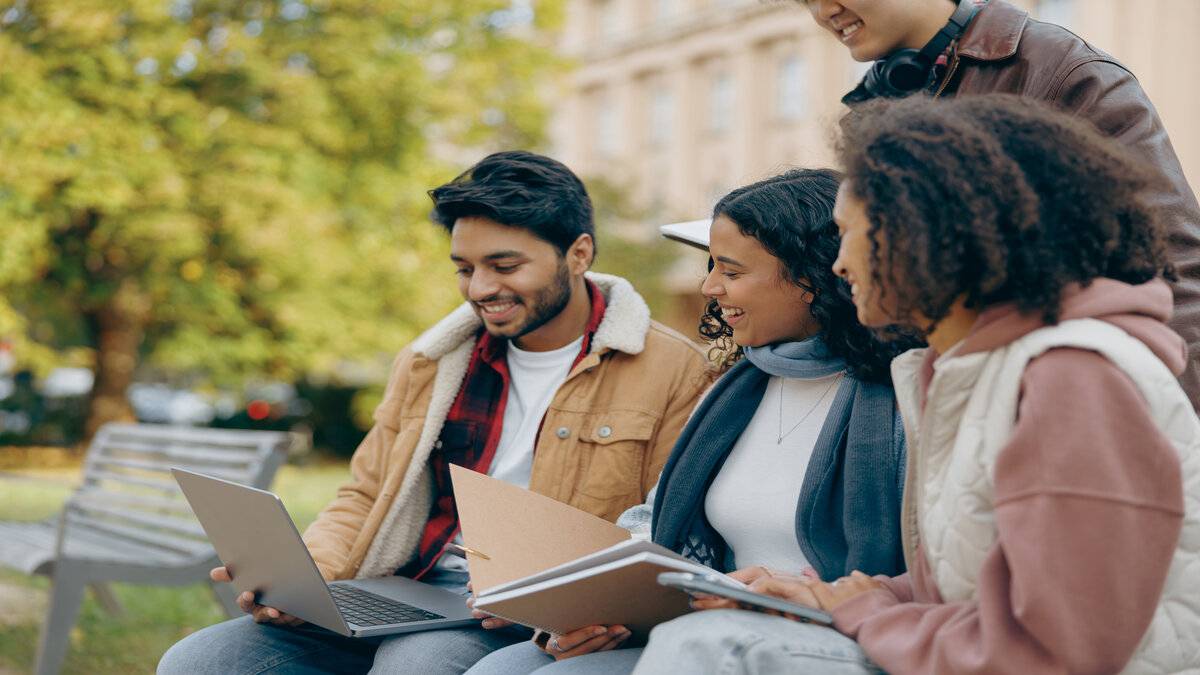 Is Dual Degree in Science Better than BSc?